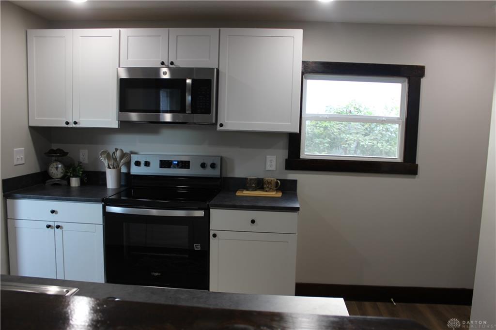 130 Knecht Property Photo 8