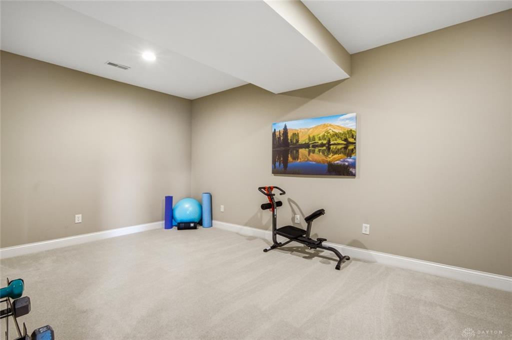 957 Eagle Run Property Photo 35