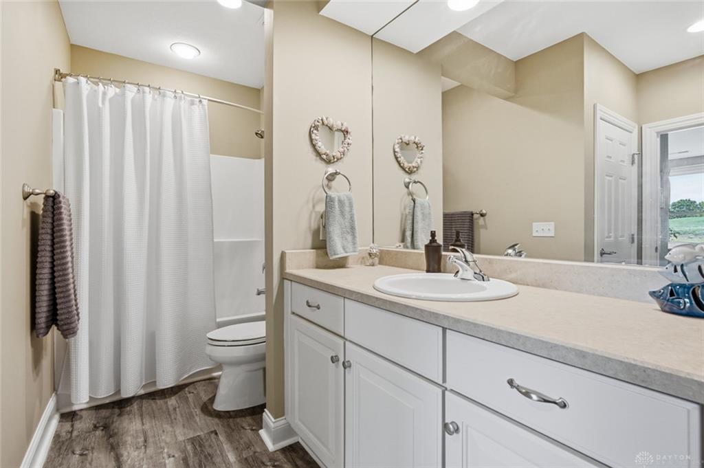 957 Eagle Run Property Photo 36