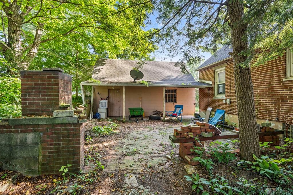 673 N West Property Photo 5