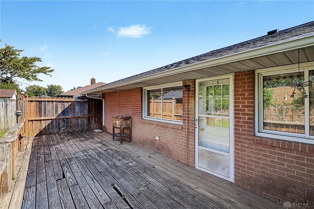 5813 Resik Property Photo 33