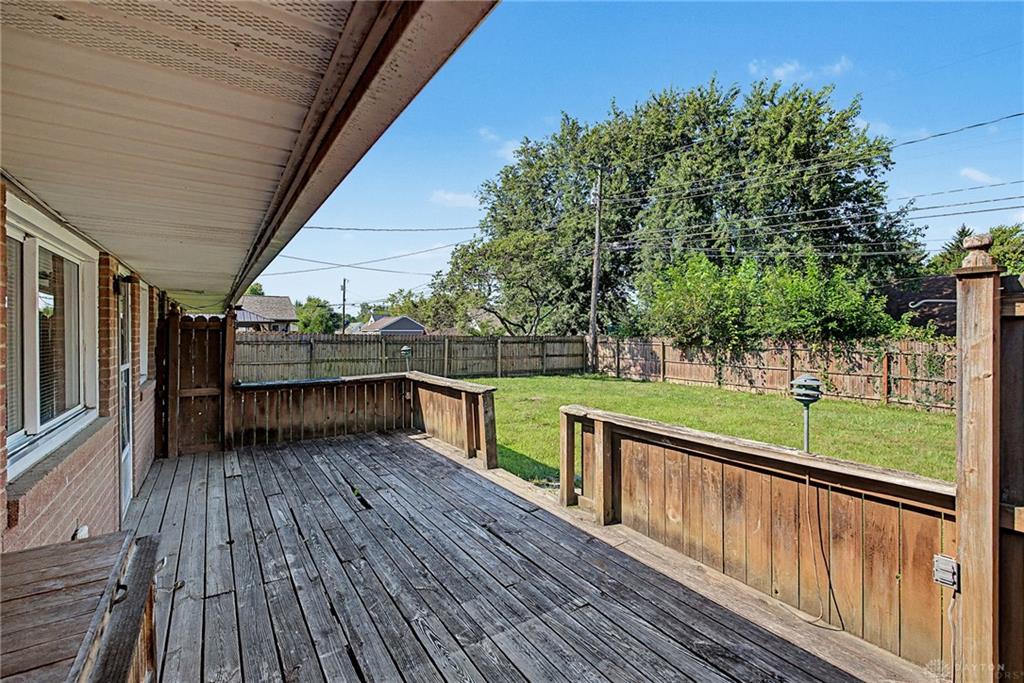 5813 Resik Property Photo 34