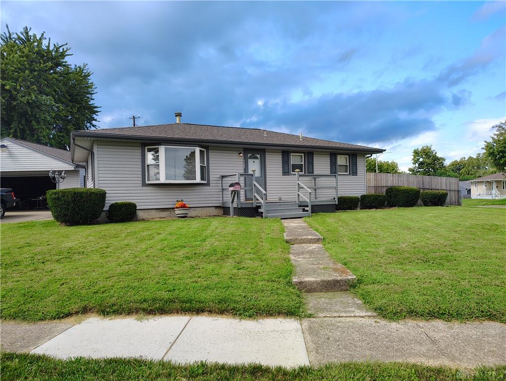 2065 Hillsdale Property Photo 1