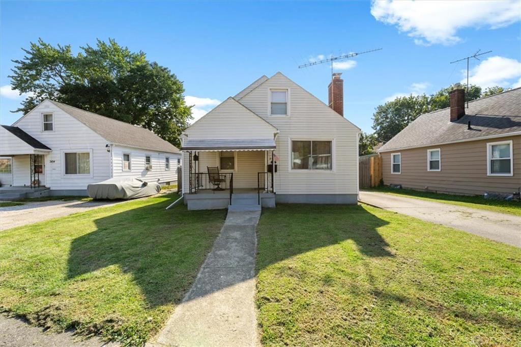 2502 Springmont Property Photo 2
