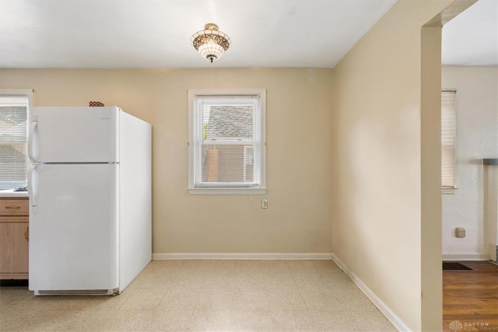 2502 Springmont Property Photo 23