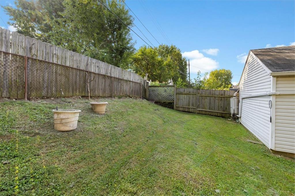 2502 Springmont Property Photo 34