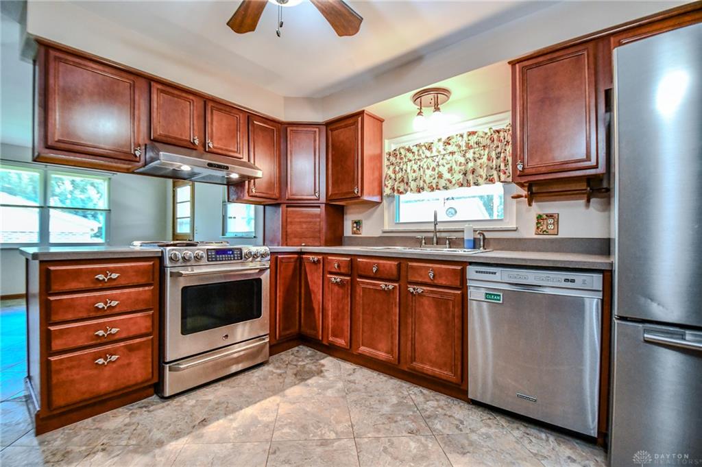 2016 E Oak Tree Property Photo 15
