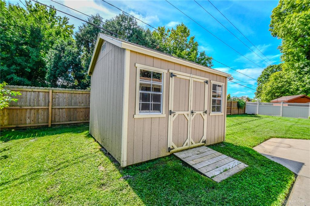 2016 E Oak Tree Property Photo 36