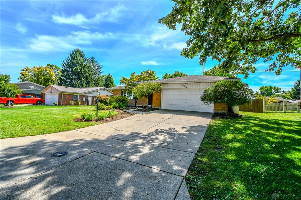 2016 E Oak Tree Property Photo 46