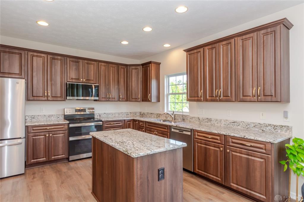 1331 Windsor Property Photo 4