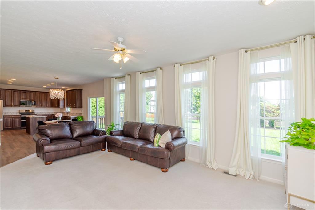 1331 Windsor Property Photo 16