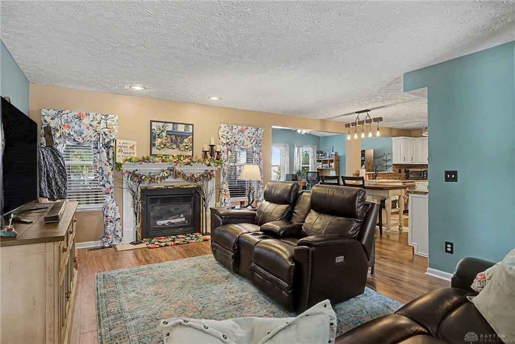 5829 Cedarwood Property Photo 11