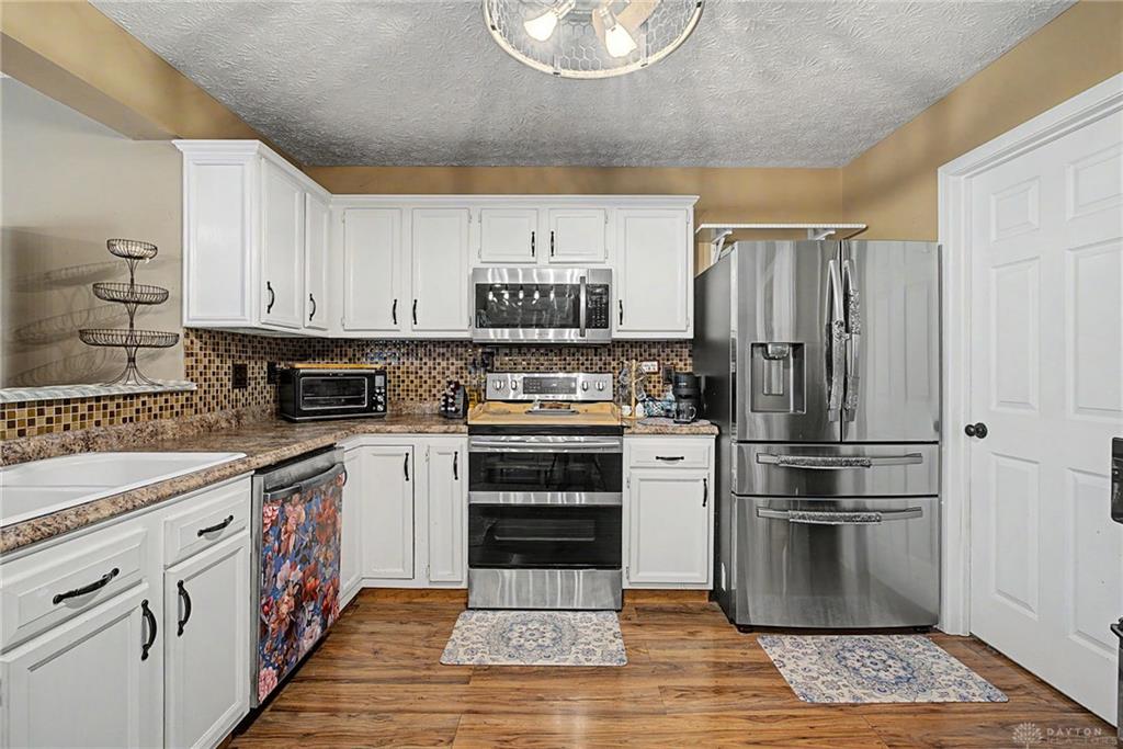 5829 Cedarwood Property Photo 18