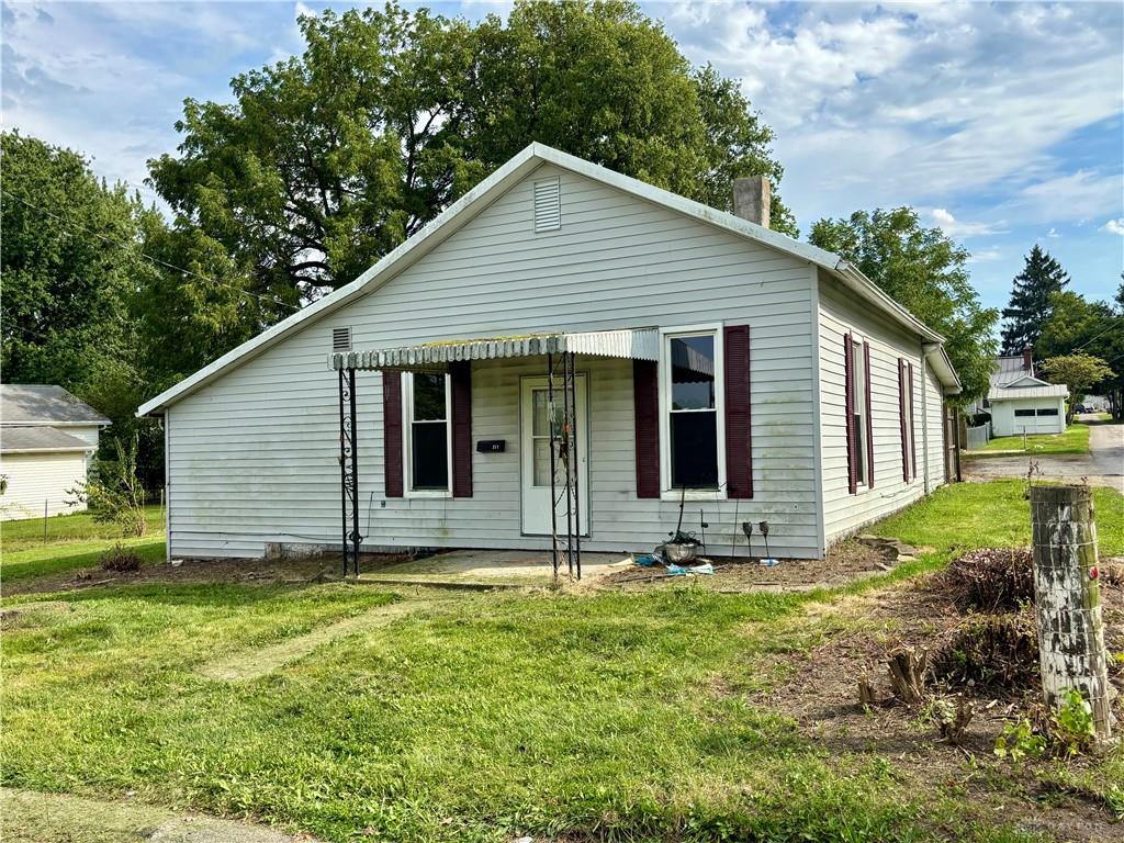 211 Laurel Property Photo 1