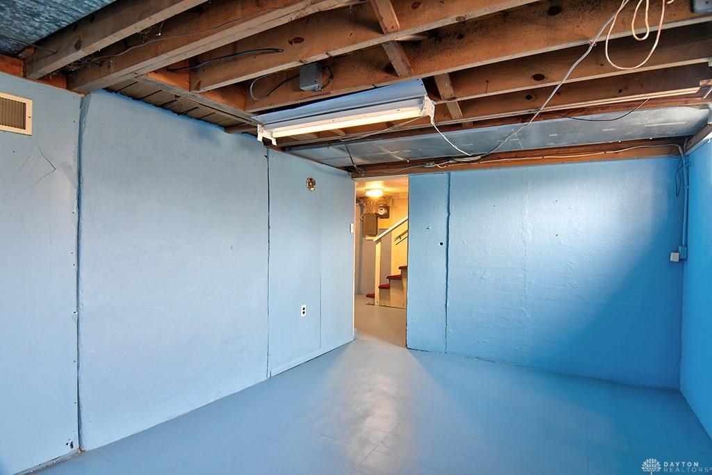 2313 Woodburn Property Photo 20
