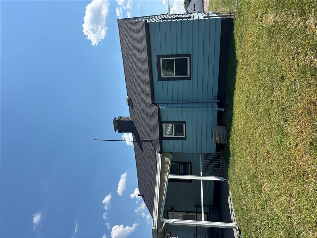 2313 Woodburn Property Photo 24