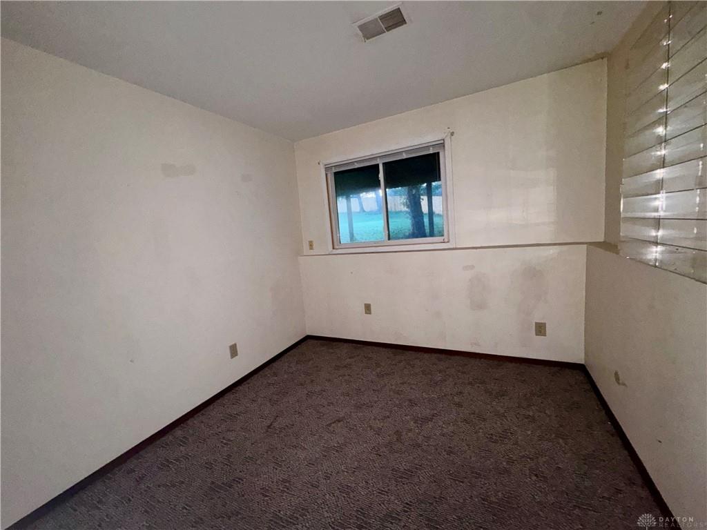 3426 Suburban Property Photo 26
