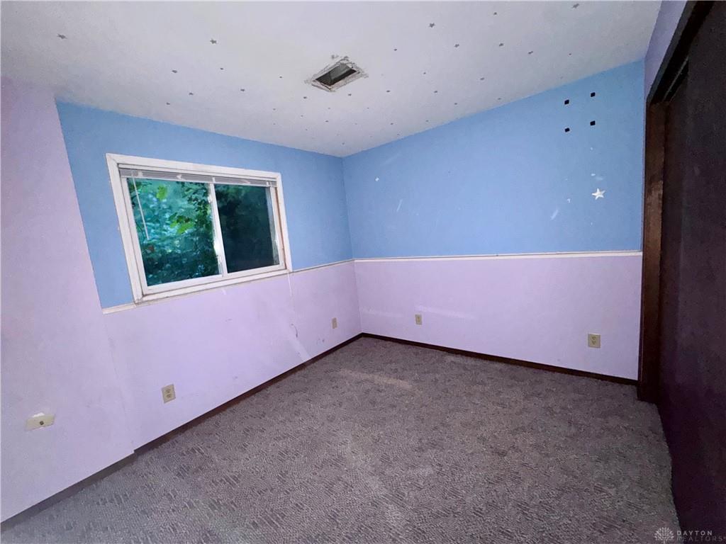 3426 Suburban Property Photo 28