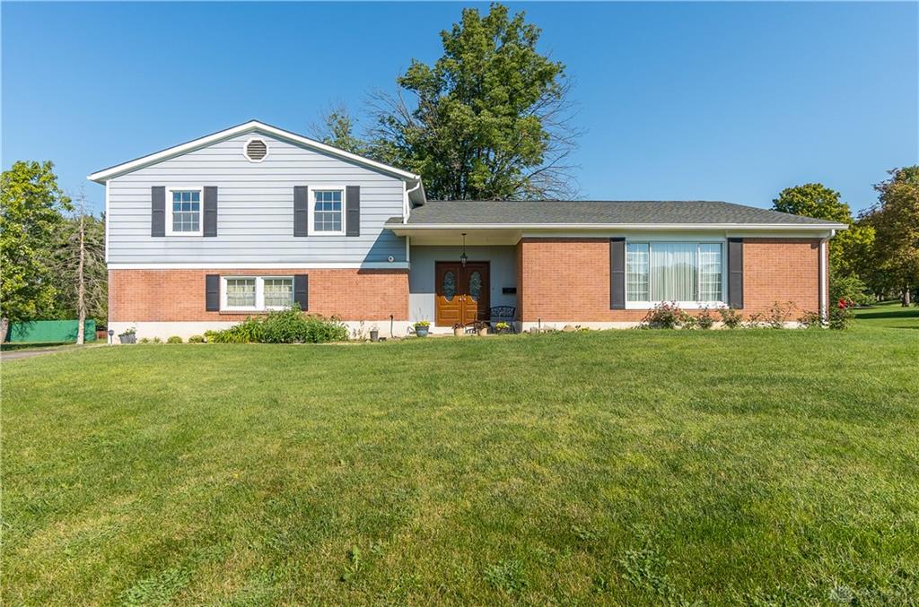 243 E Rahn Property Photo 1