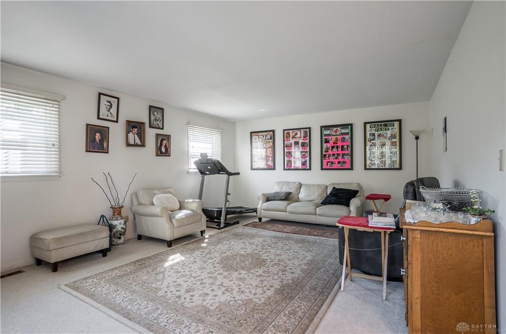 243 E Rahn Property Photo 16
