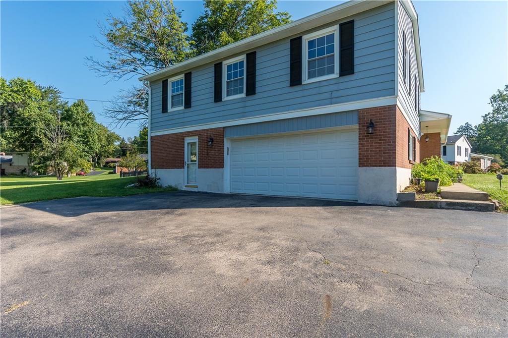 243 E Rahn Property Photo 35