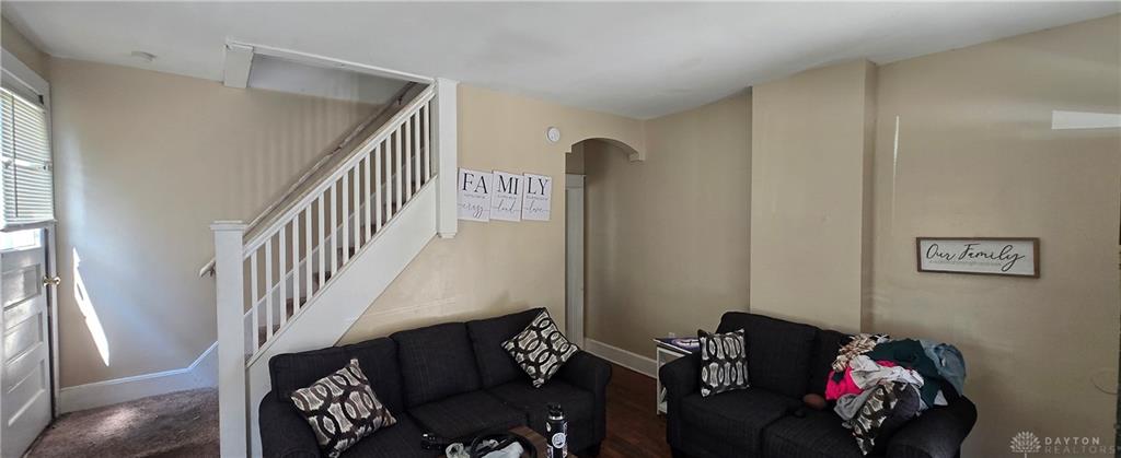 1809 Columbia Property Photo 4