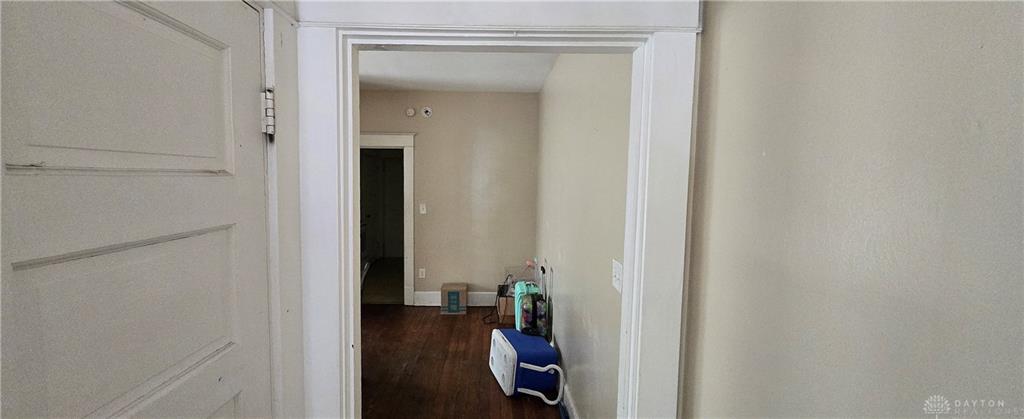 1809 Columbia Property Photo 5
