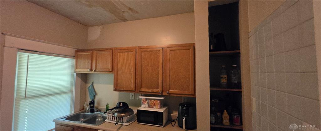 1809 Columbia Property Photo 13