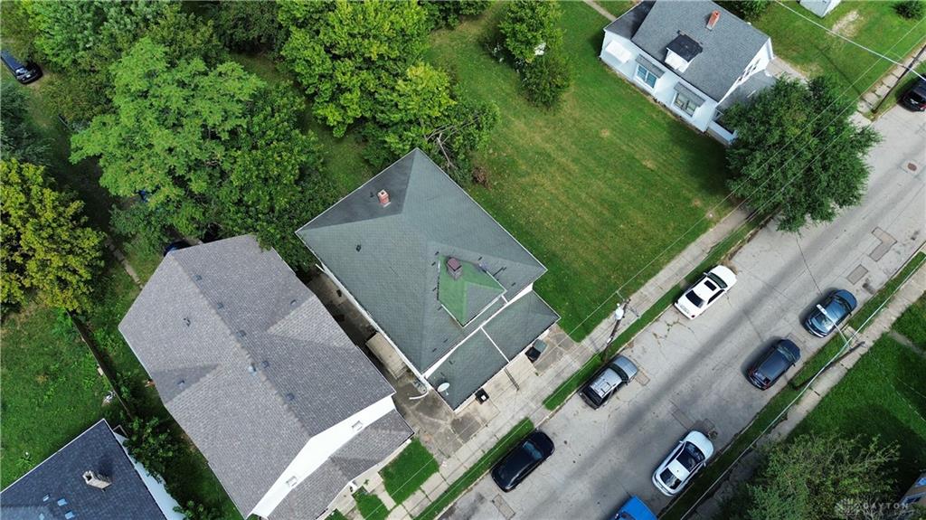 1809 Columbia Property Photo 31