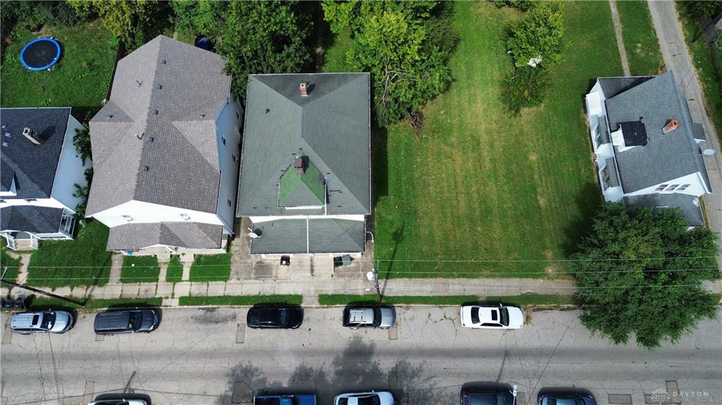 1809 Columbia Property Photo 32