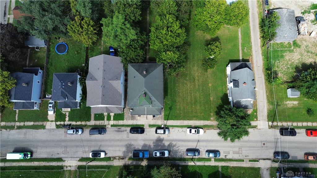 1809 Columbia Property Photo 33