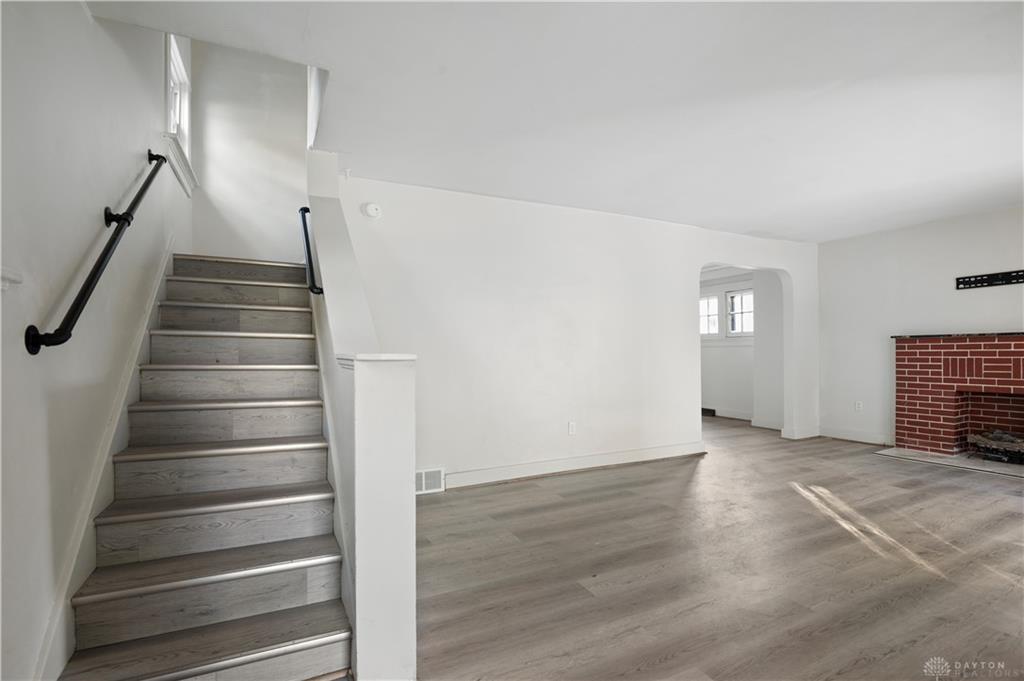1140 Croyden Property Photo 6