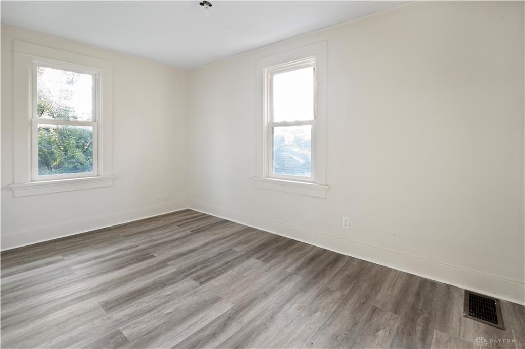 1140 Croyden Property Photo 15