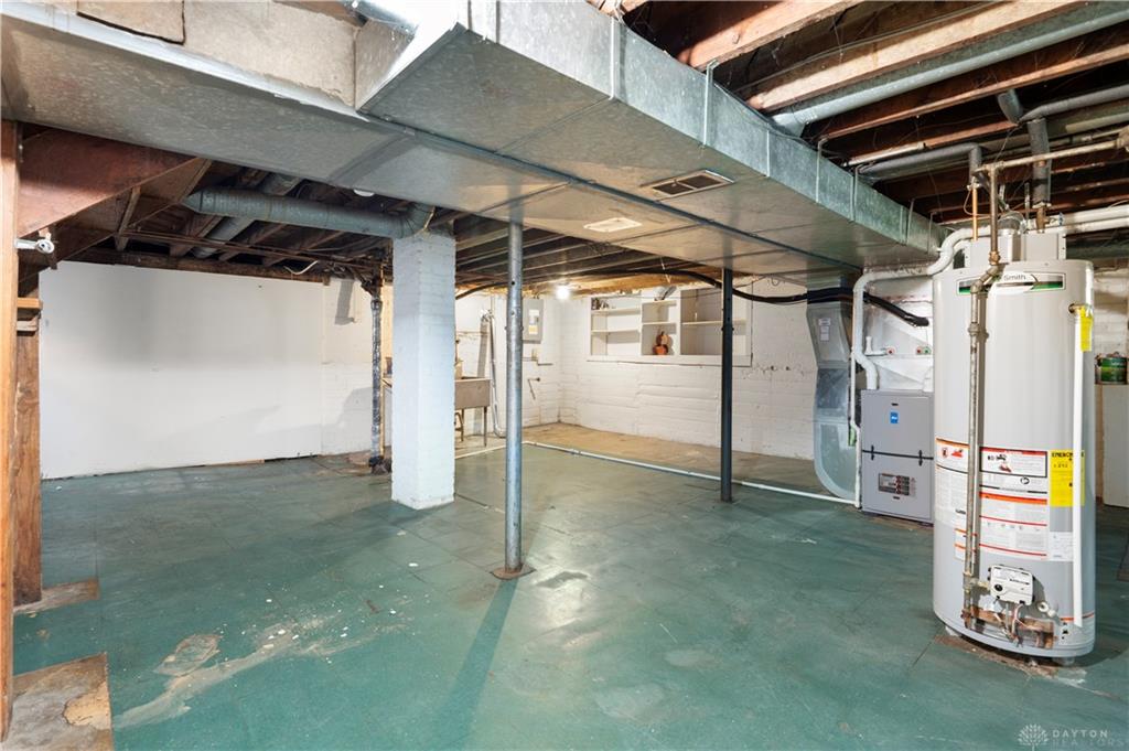 1140 Croyden Property Photo 17