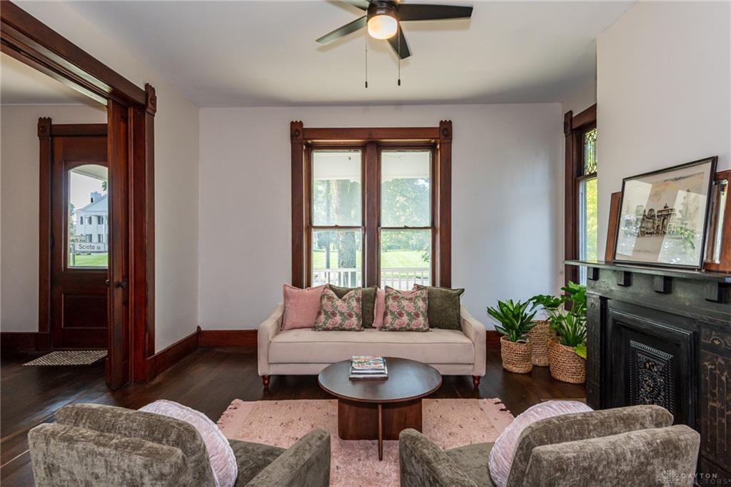 596 Scioto Property Photo 11