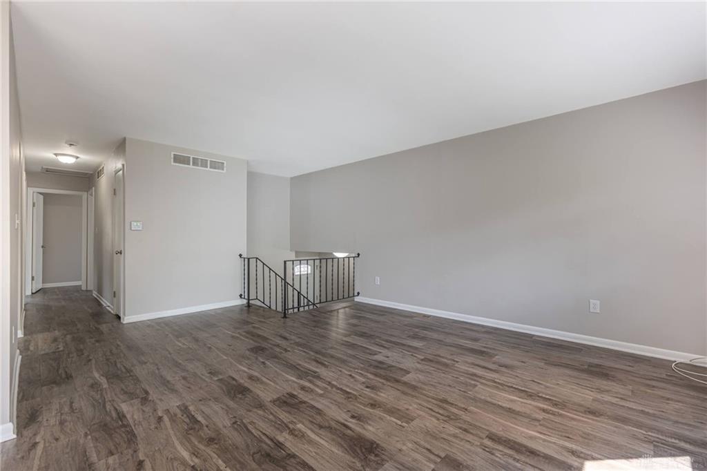 5342 Tucson Property Photo 4