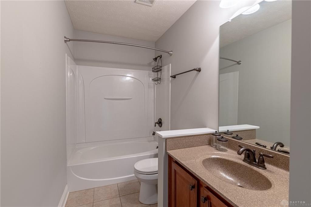 681 Mackenzie Property Photo 28