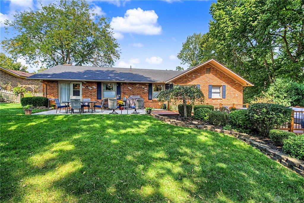 209 E Twin Property Photo 39
