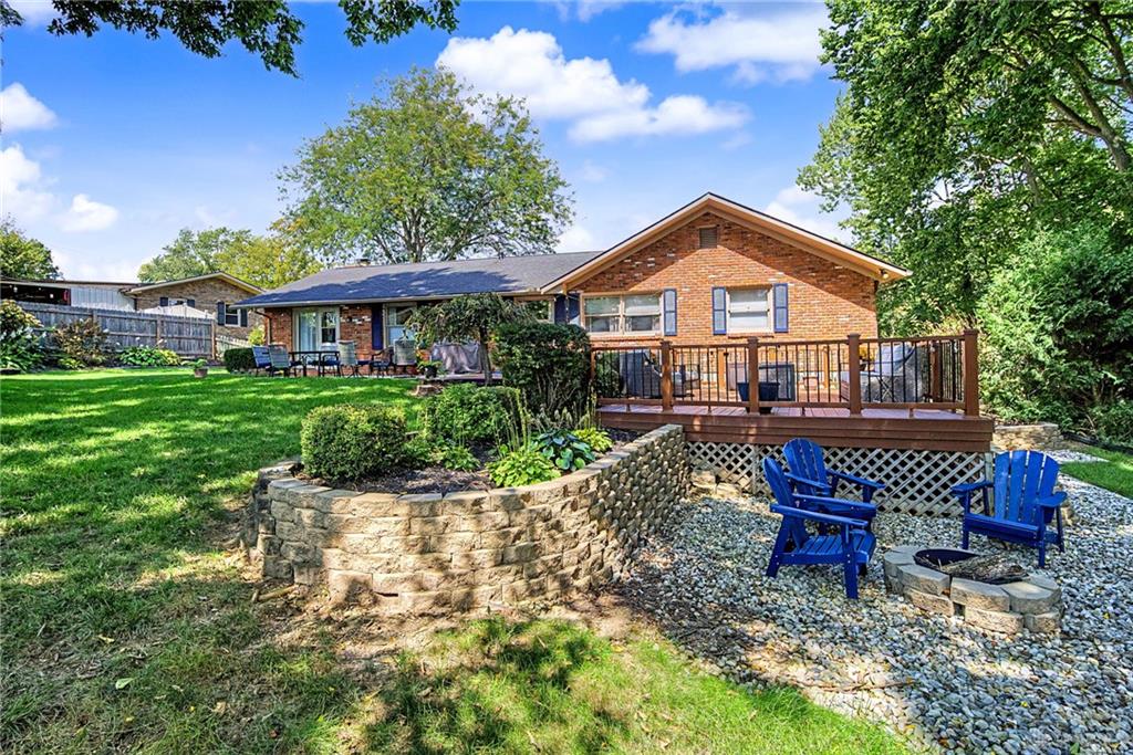 209 E Twin Property Photo 40