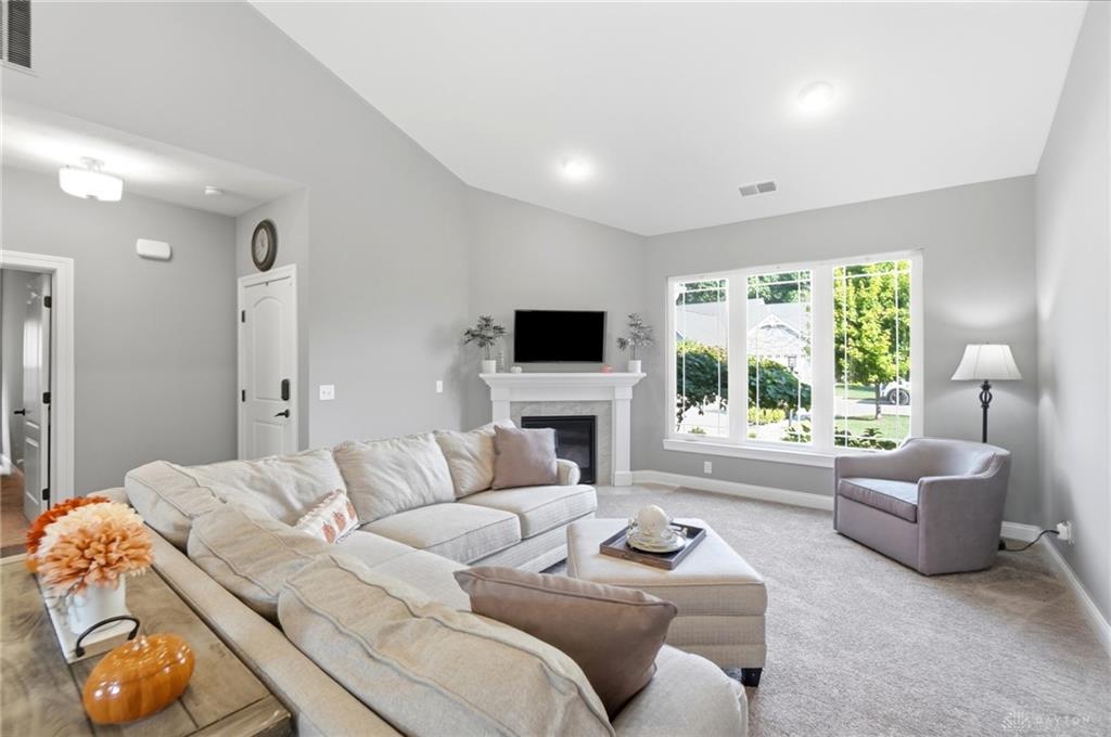 1379 Bourdeaux Property Photo 6