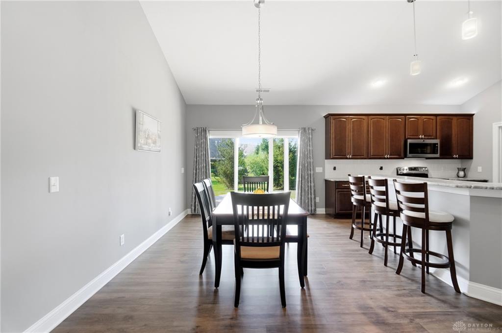 1379 Bourdeaux Property Photo 11