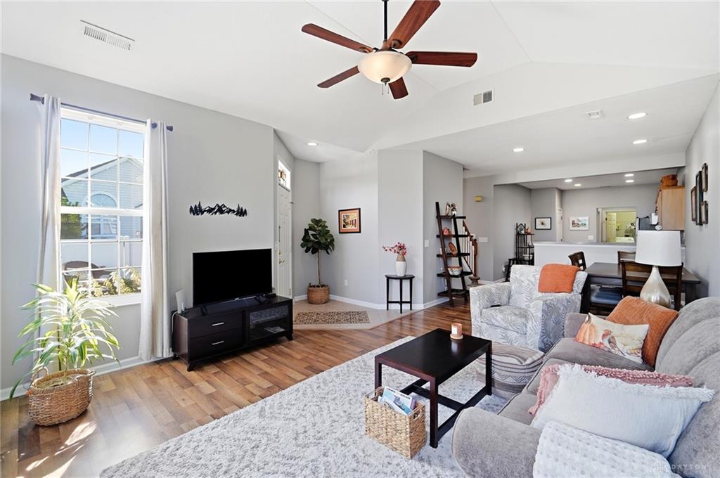 4782 Cobblestone Property Photo 13