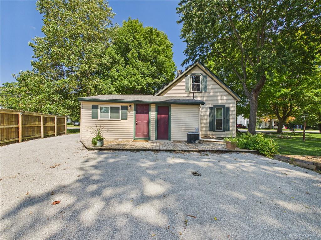 333 Hayes Property Photo 4