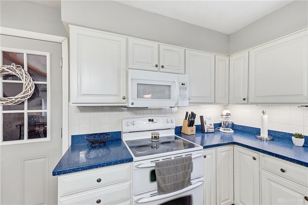 742 Hartford Property Photo 14