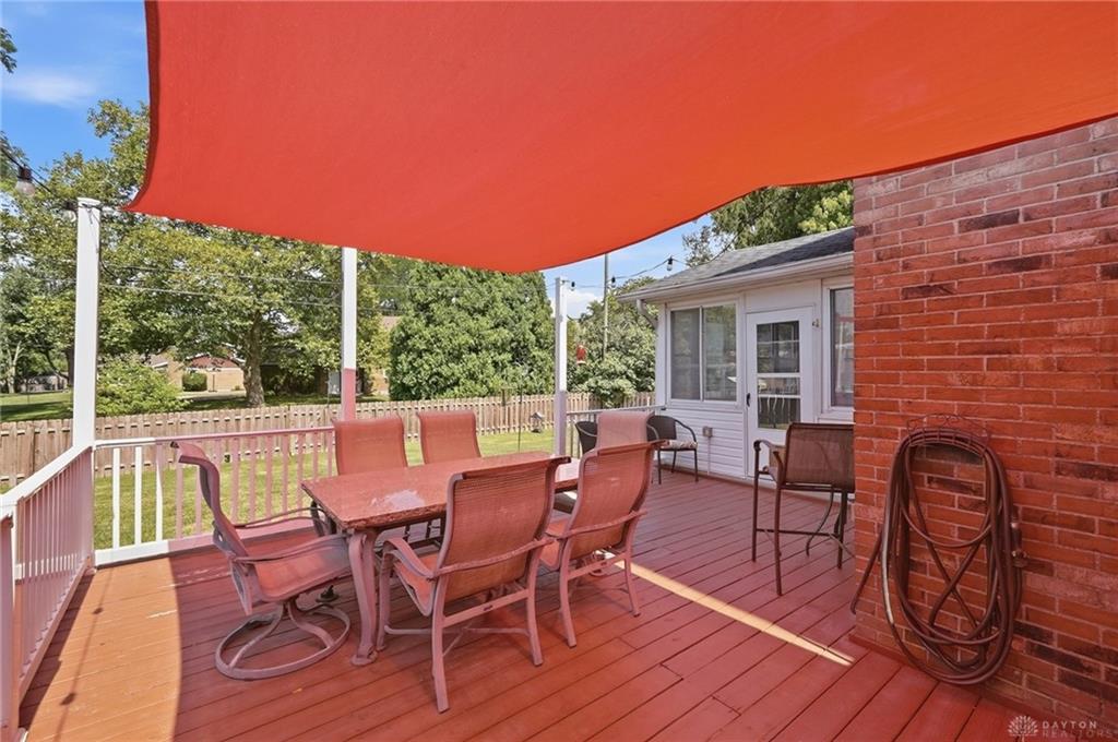 742 Hartford Property Photo 38