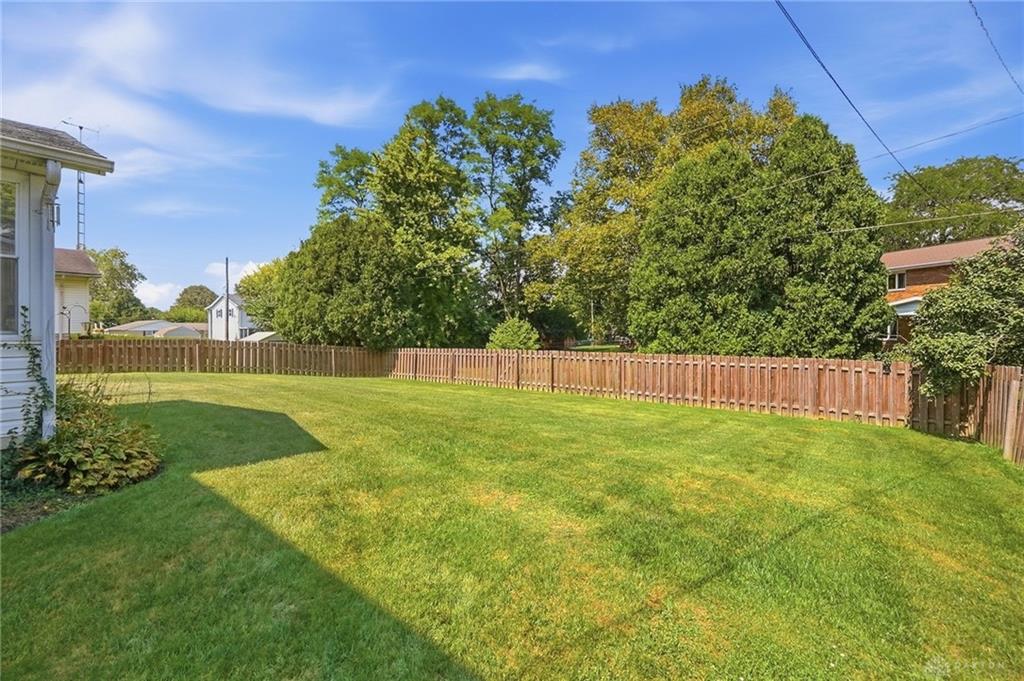 742 Hartford Property Photo 42