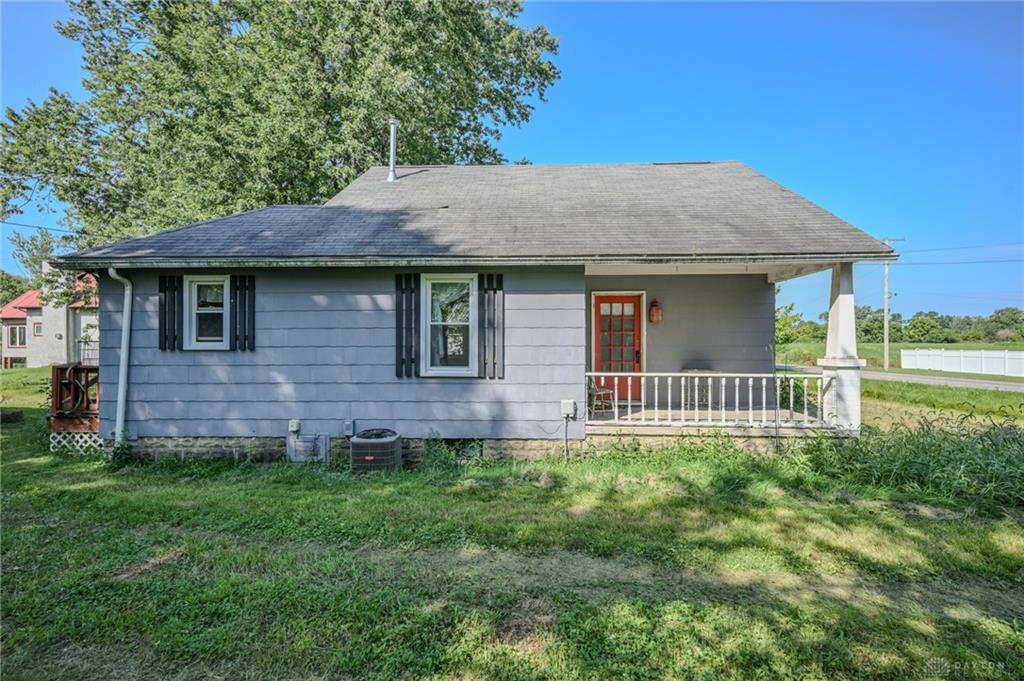 505 Sidney Property Photo 5