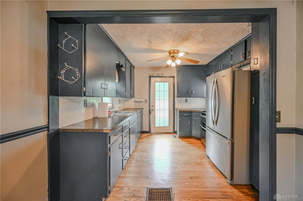 505 Sidney Property Photo 13