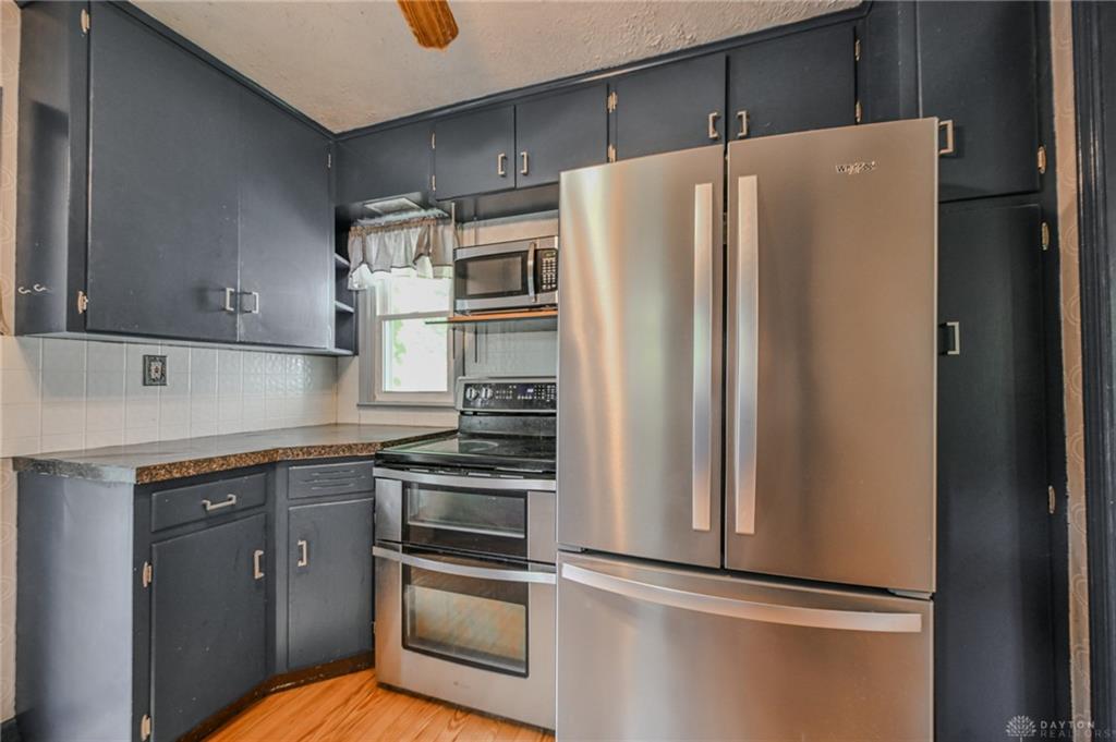 505 Sidney Property Photo 14