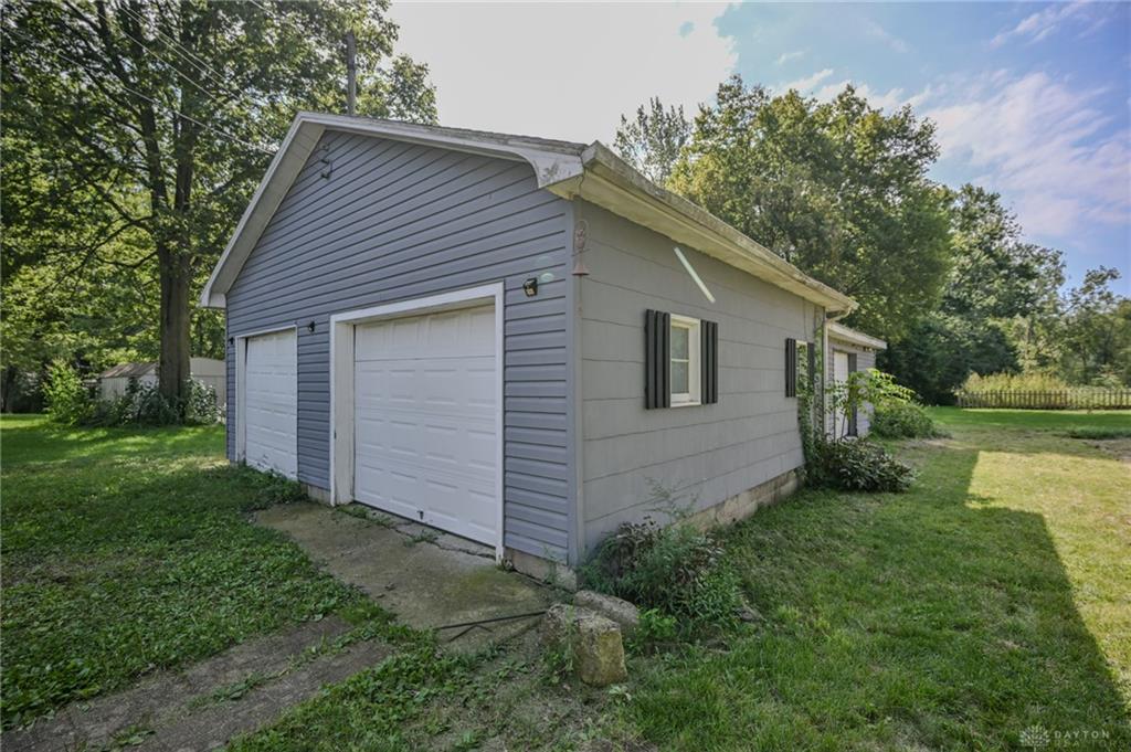 505 Sidney Property Photo 27